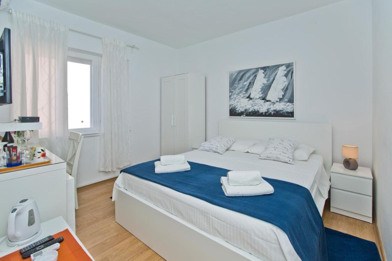 Rooms Carpe Diem Hvar ฮวาร์ ภายนอก รูปภาพ