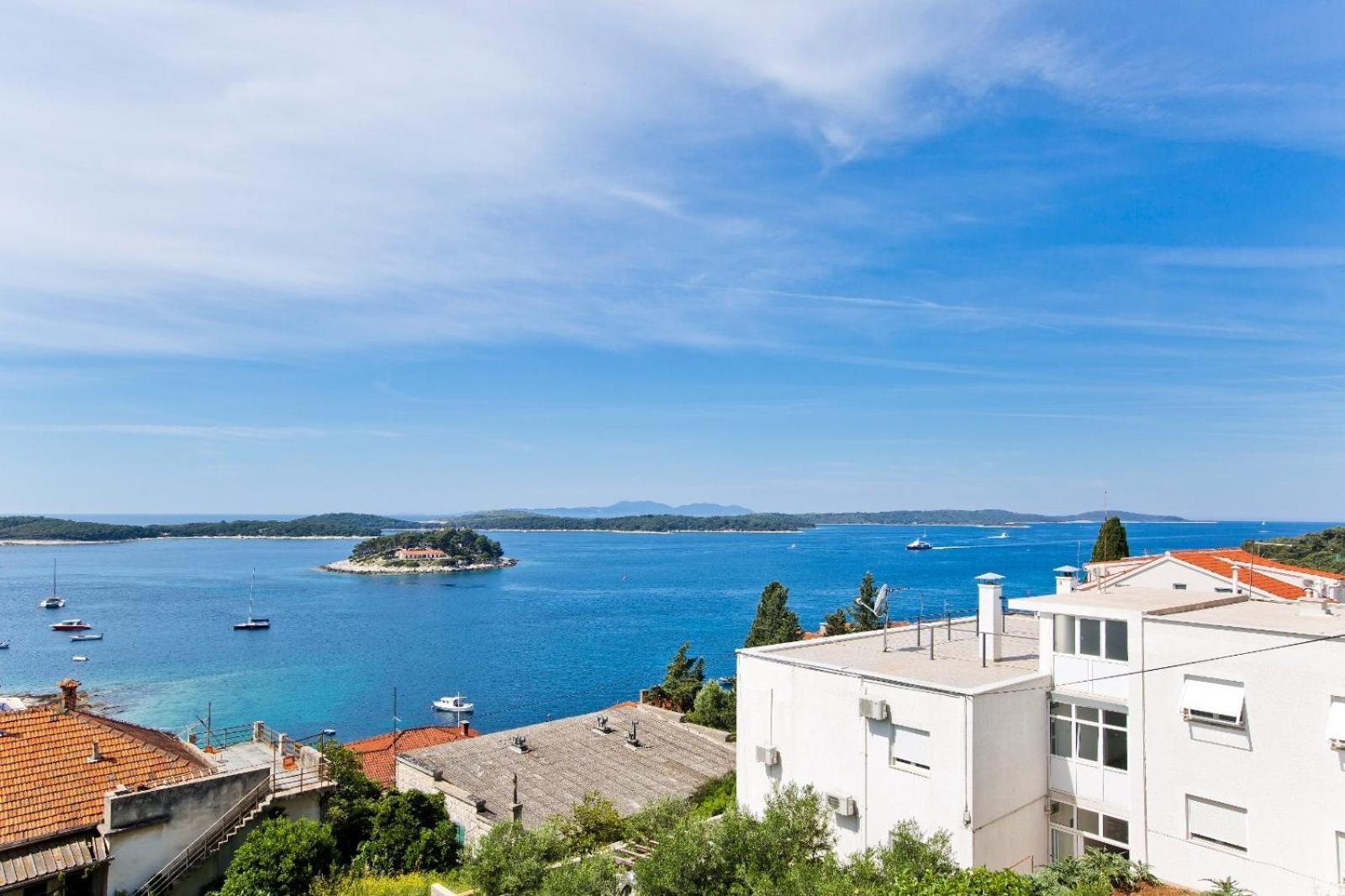 Rooms Carpe Diem Hvar ฮวาร์ ภายนอก รูปภาพ
