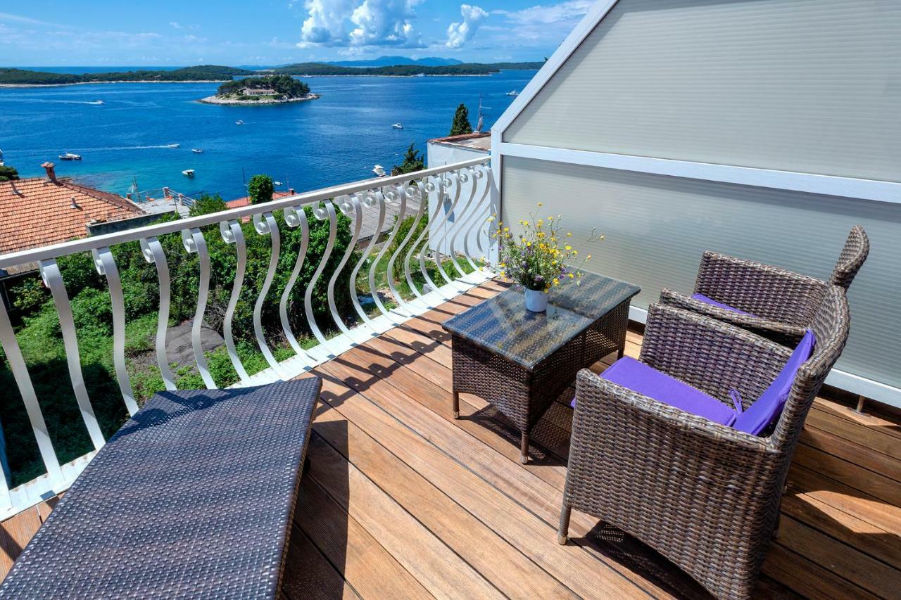 Rooms Carpe Diem Hvar ฮวาร์ ภายนอก รูปภาพ