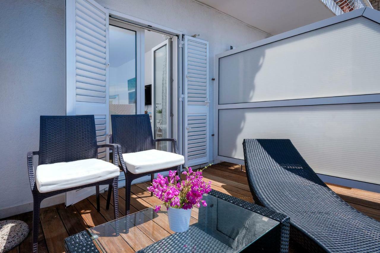 Rooms Carpe Diem Hvar ฮวาร์ ภายนอก รูปภาพ