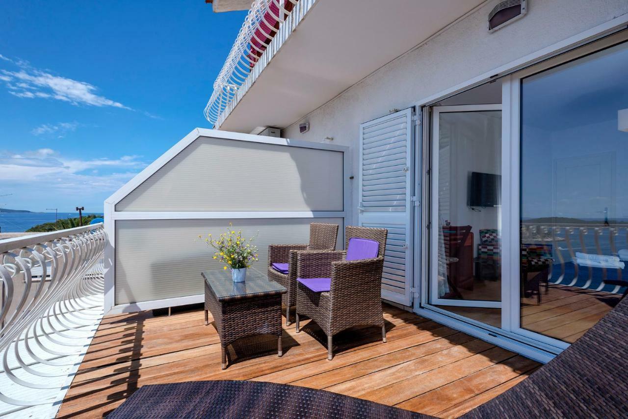 Rooms Carpe Diem Hvar ฮวาร์ ภายนอก รูปภาพ