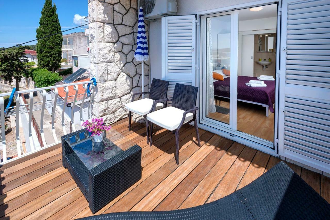 Rooms Carpe Diem Hvar ฮวาร์ ภายนอก รูปภาพ